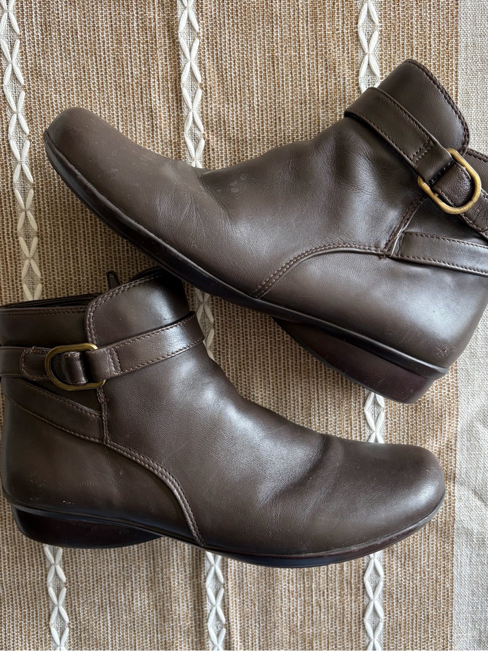 Naturalizer Brown Leather Ankle Boots with Buckle size 9